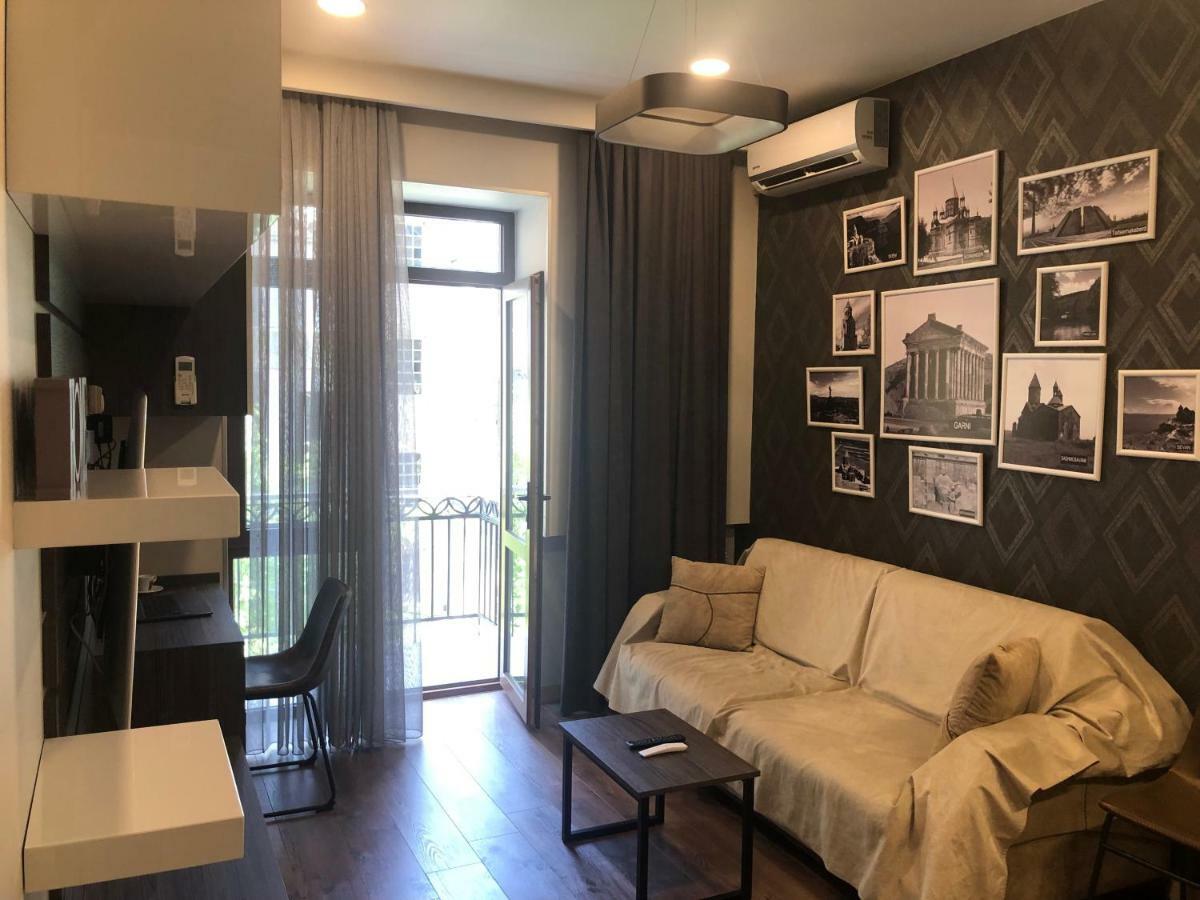 Apartment On Moskovyan 31 Yerevan Exterior foto
